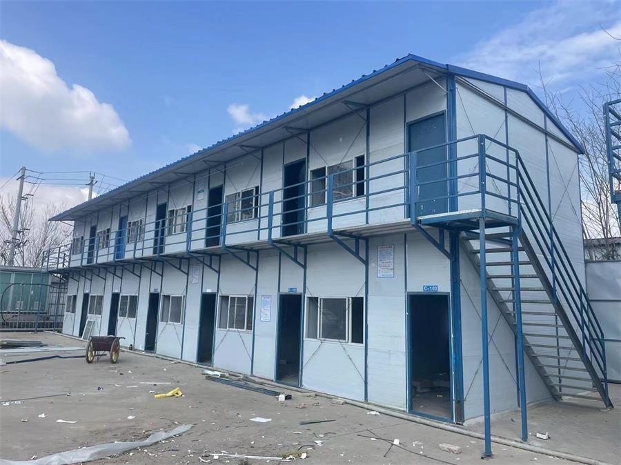 眉山站-眉山天府新區(qū)活動(dòng)板房案例展示 高效建造與綠色未來(lái)的完美結(jié)合